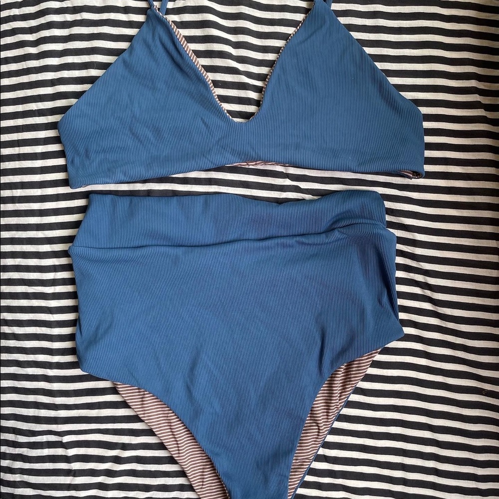 ✖️SOLD✖️Small acacia set in jean ribbed